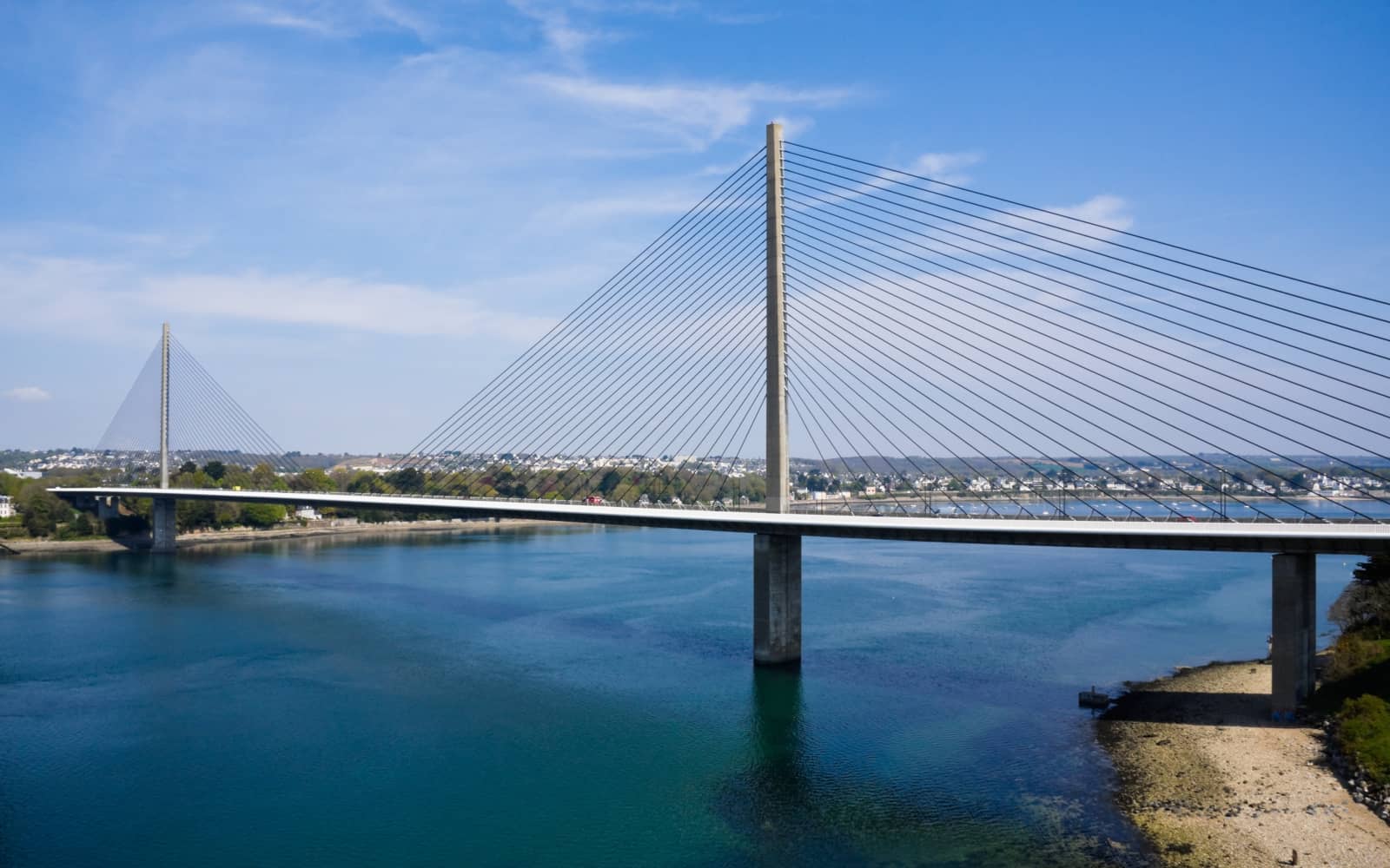 Odyssea brest