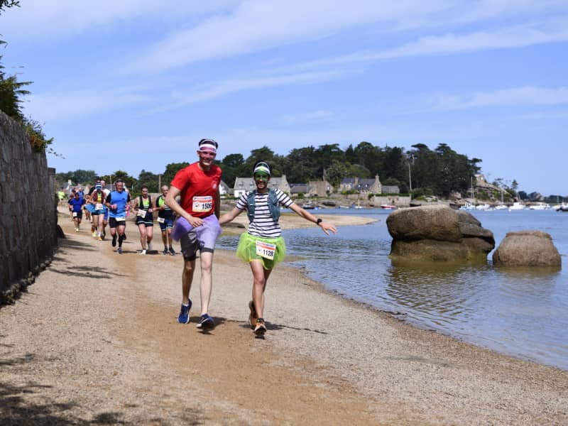 20 km de la Côte de Granit Rose